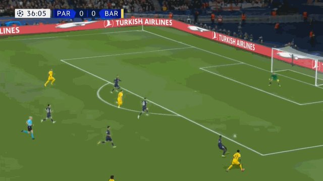 开云体育-左右开弓梅开二度，拉菲尼亚能带巴萨走得更远