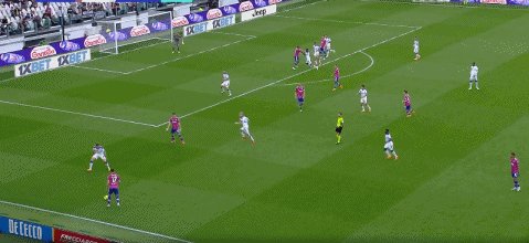 1683156920001057481.gif 【早报】提前五轮破纪录!哈兰德的极限是天空!