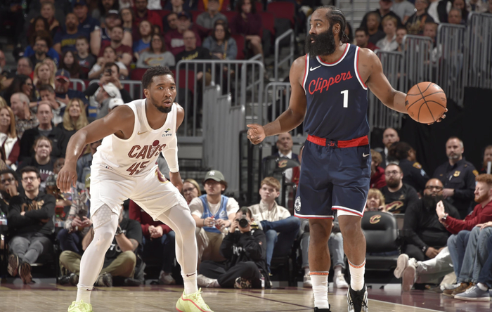 开云注册入口-哈登否认主动申请交易:感谢快船管理层 期待联手米切尔冲冠|詹姆斯·哈登|骑士|运动员发声|洛杉矶快船队|克利夫兰骑士队_新浪体育_新浪新闻