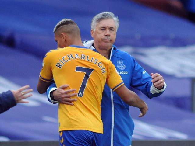 1642928011044030567.jpg 开云官网-得遇良师安切洛蒂 维尼修斯或成巴西足球新卡卡?