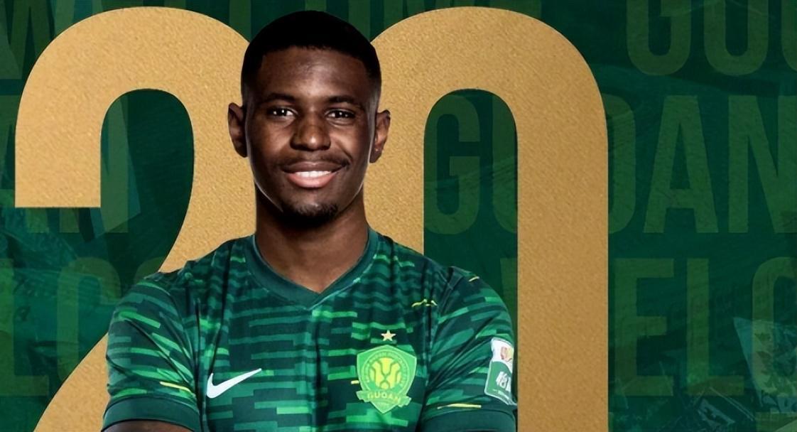 开云官网-国安VS山东泰山:塞鸟坐镇中场,4大外援领衔出击,张玉宁冲锋